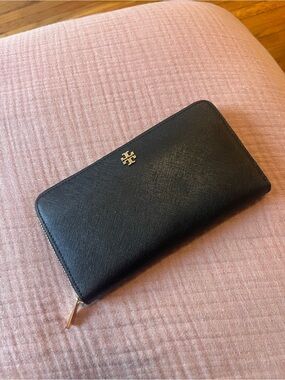 Tory Burch Wallet